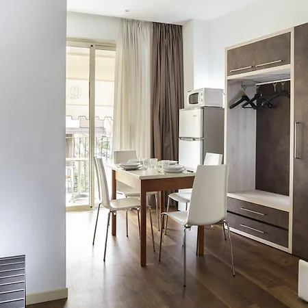 Apart-hotel Queen Rimini