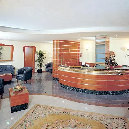 Residence Queen 3*