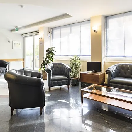 Aparthotel Residence Queen 3*