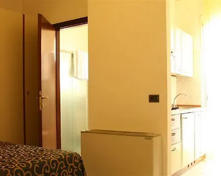 Residence Queen 3*