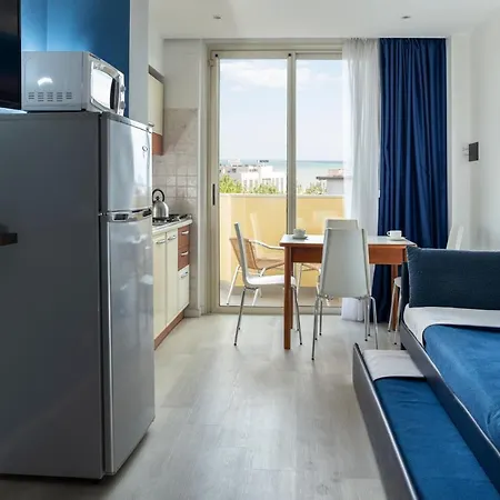 Aparthotel Residence Queen 3*